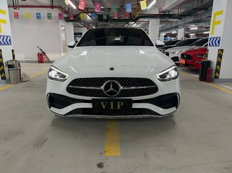 22年奔驰C260L 1.5T+48V轻混运动版