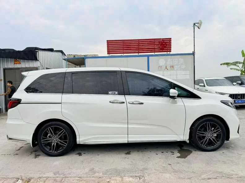 本田奥德赛 正面外观三