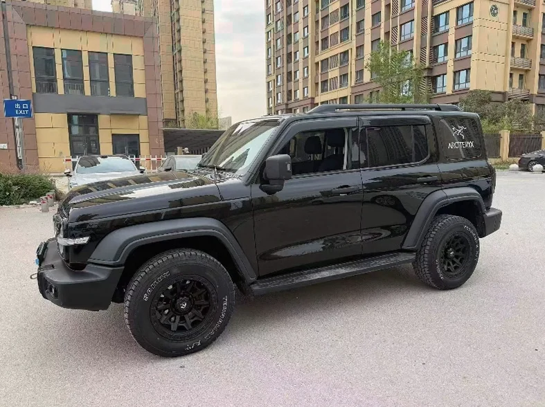 长城汽车坦克 正面外观二