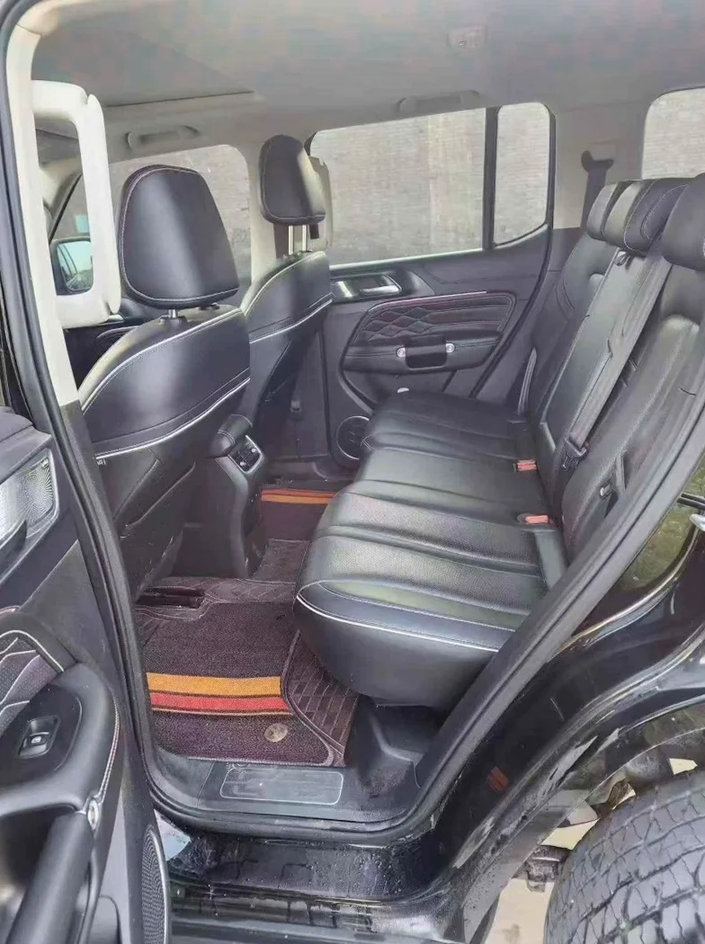 长城汽车坦克 后面外观一