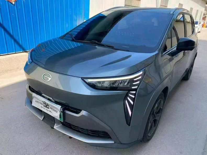 传祺埃安Y 正面外观二