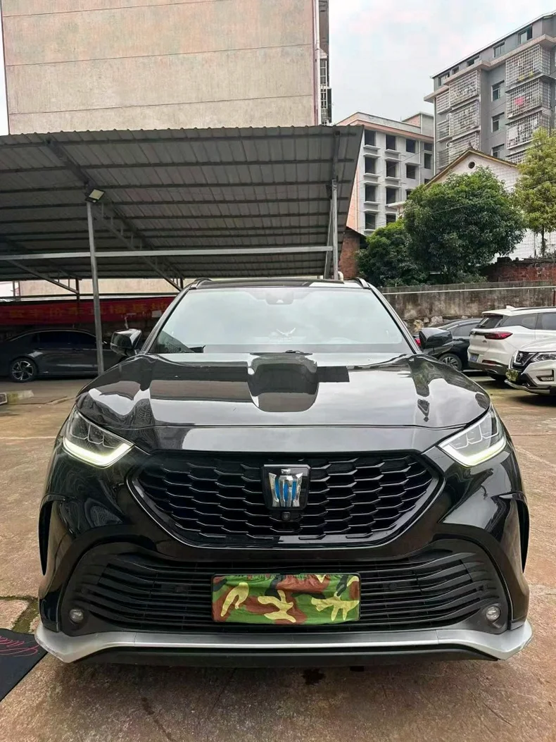 22年丰田皇冠陆放HEV四驱七座尊贵版