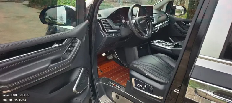 大通G20 后面外观一