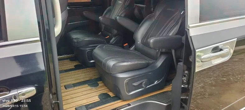 大通G20 后面外观二