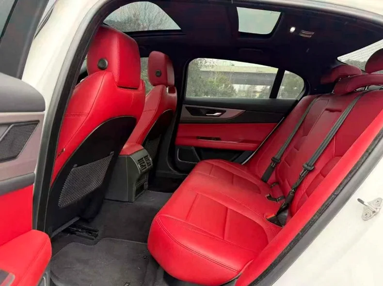 捷豹XEL 后面外观三