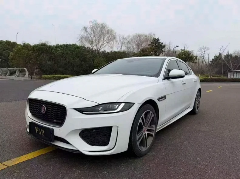 捷豹XEL 正面外观二