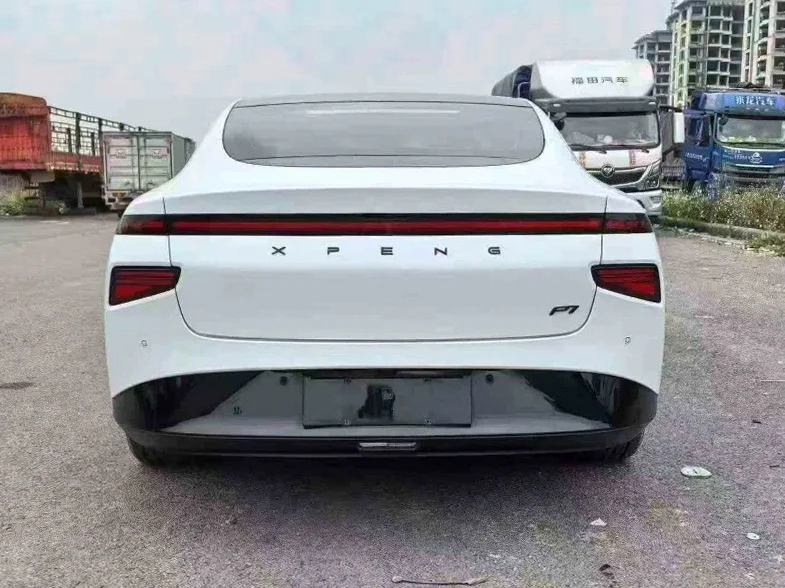 小鹏汽车p7 驾驶室