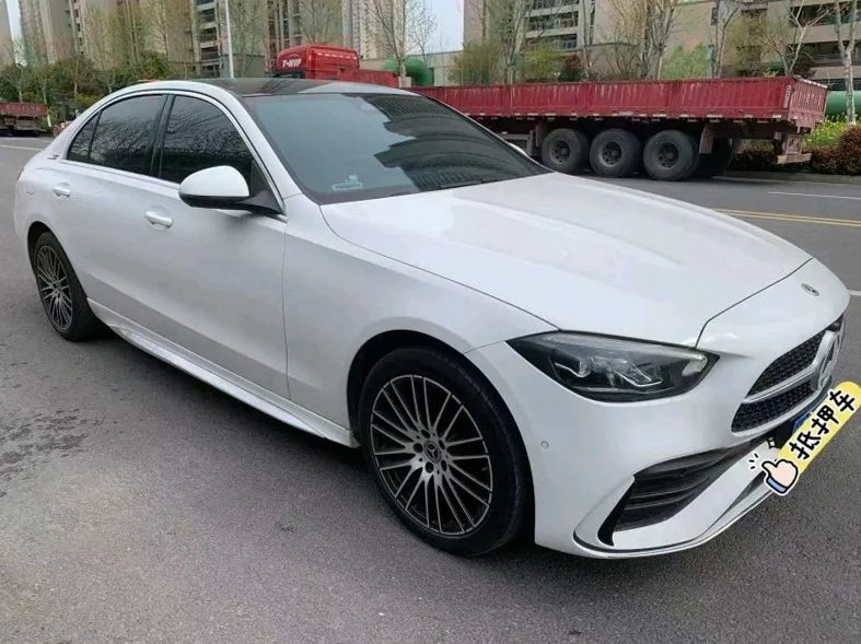 奔驰C 正面外观三