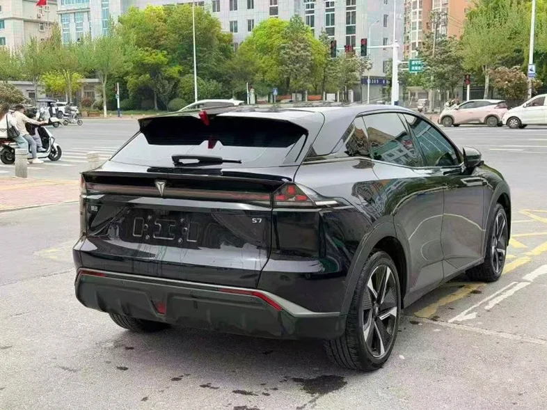 长安汽车深蓝 内饰后排