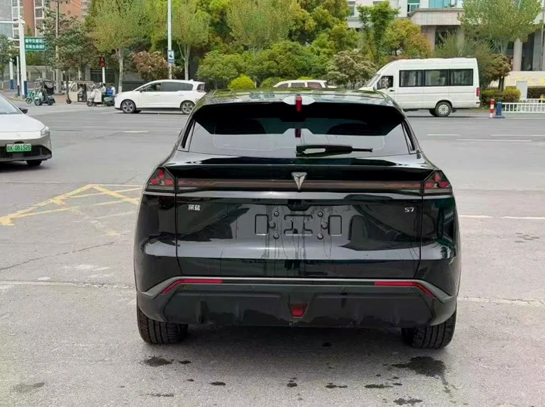 长安汽车深蓝 驾驶室