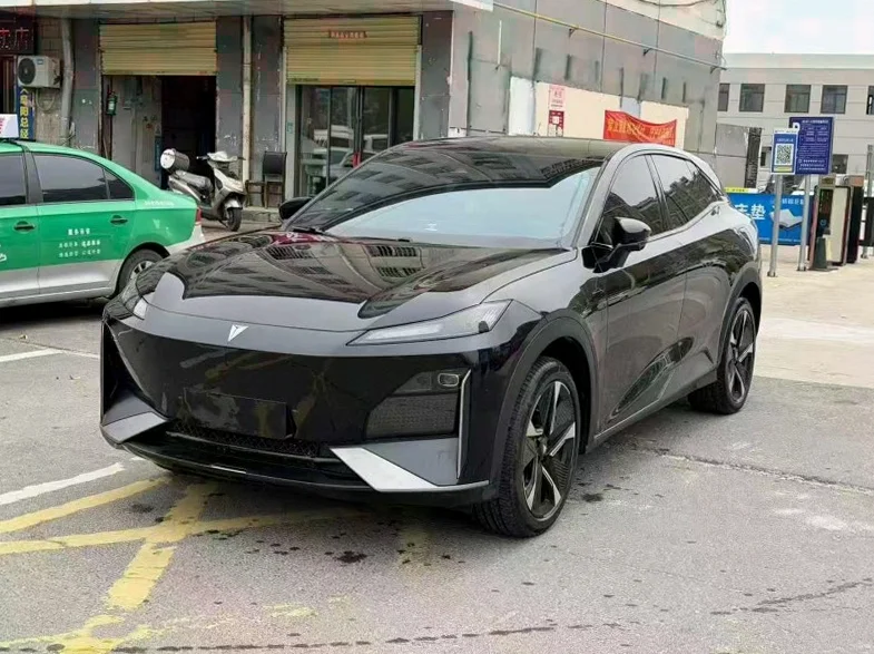 长安汽车深蓝 正面外观二