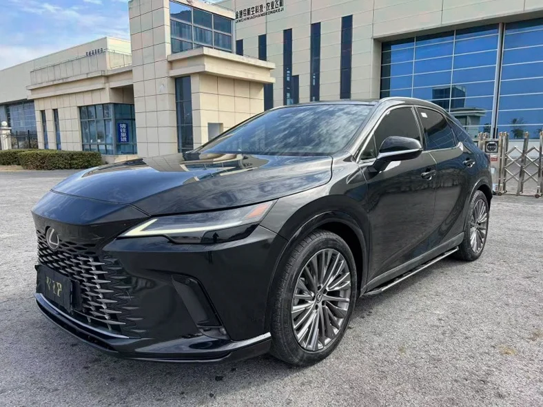 雷克萨斯RX 正面外观三