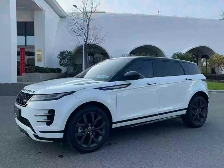 路虎极光 正面外观三