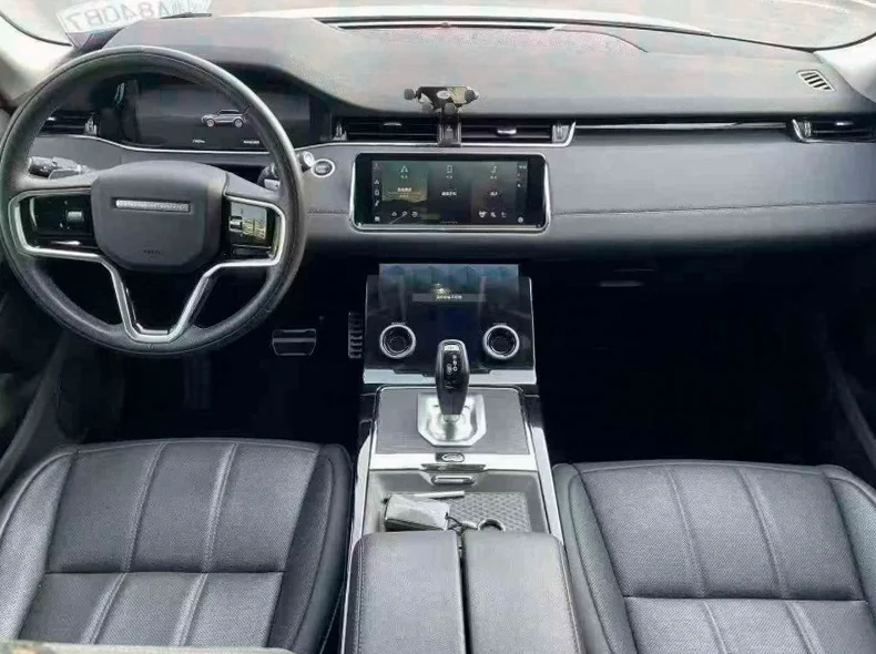 路虎极光 后面外观二