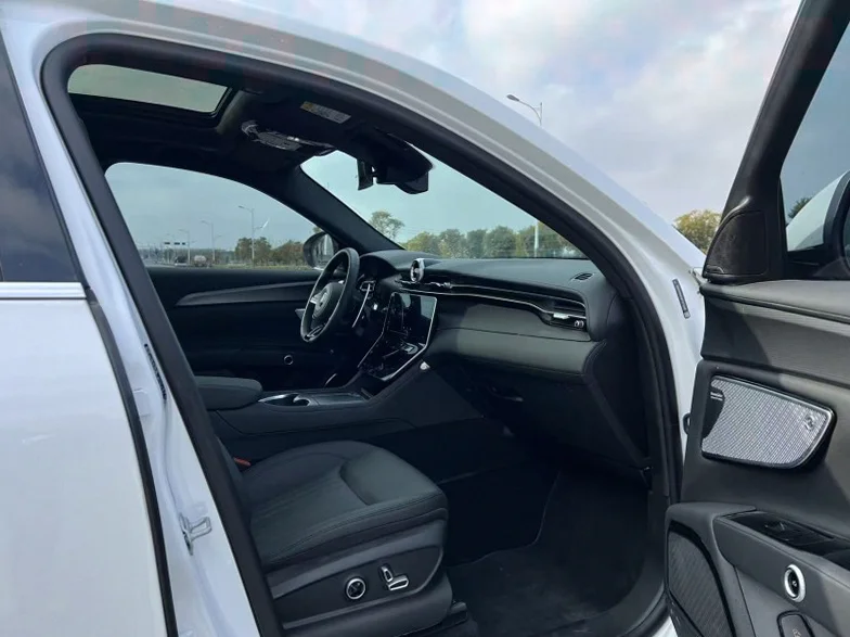 玛莎拉蒂Grecale格雷嘉 后面外观三