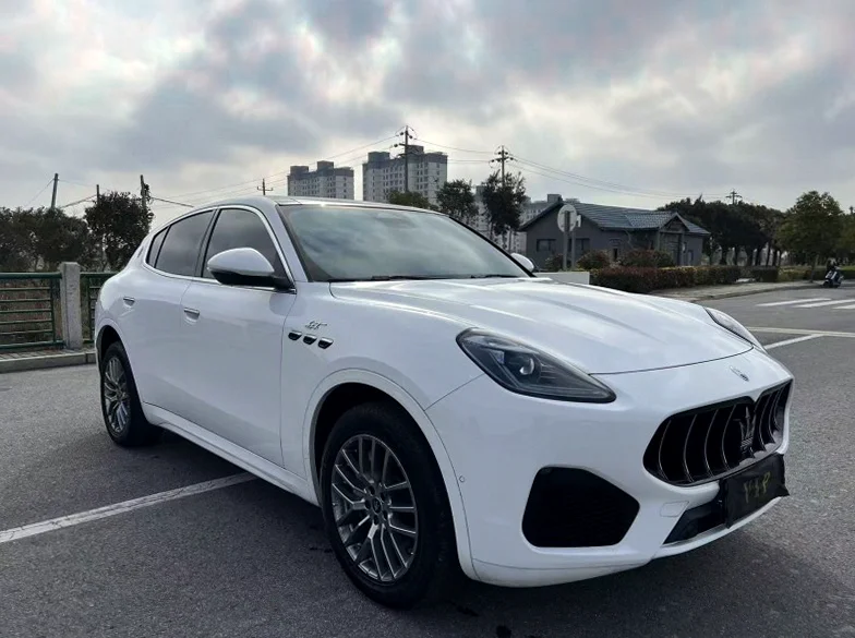 玛莎拉蒂Grecale格雷嘉 正面外观二