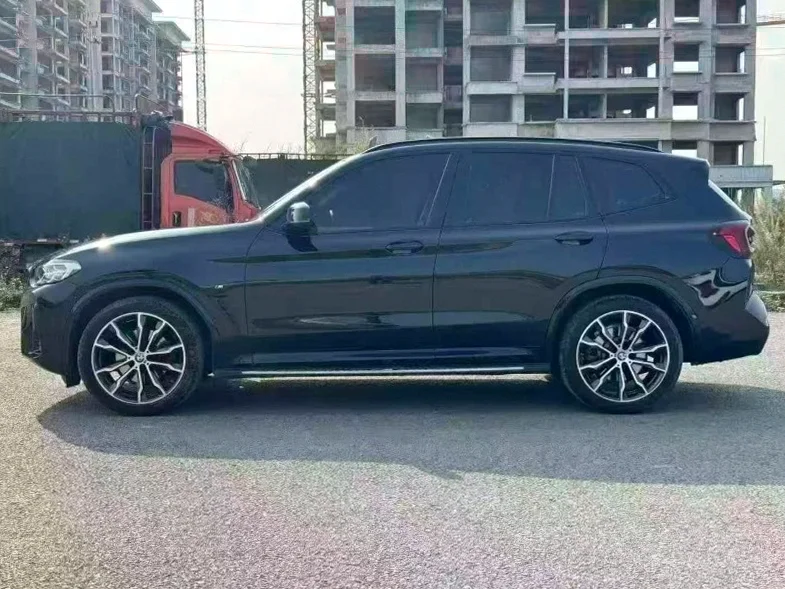 宝马X3 内饰后排