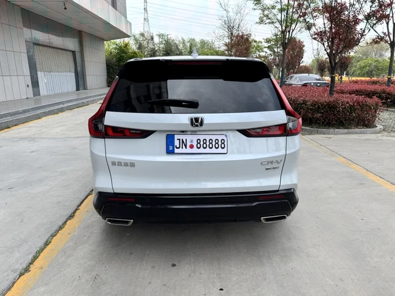 本田CRV 正面外观三