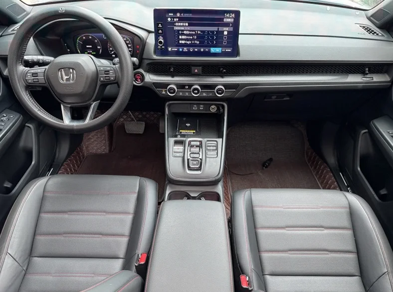 本田CRV 后面外观一