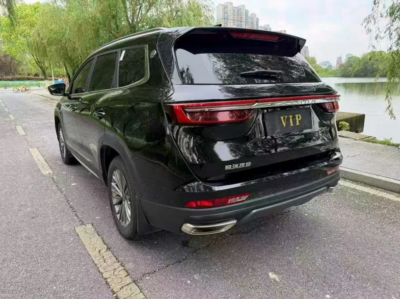 奇瑞捷途 内饰前排