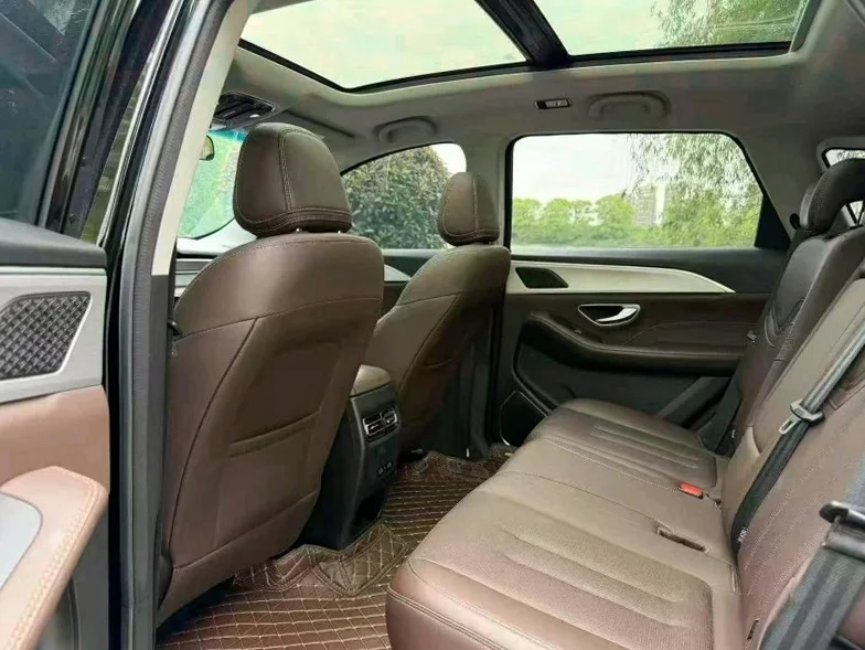 奇瑞捷途 后面外观一