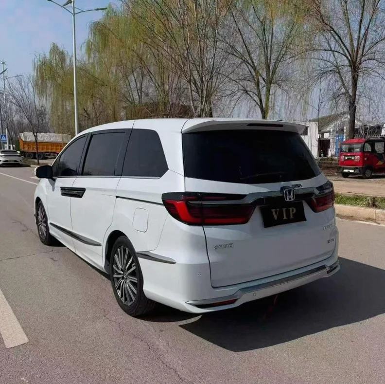 本田艾力绅 内饰后排