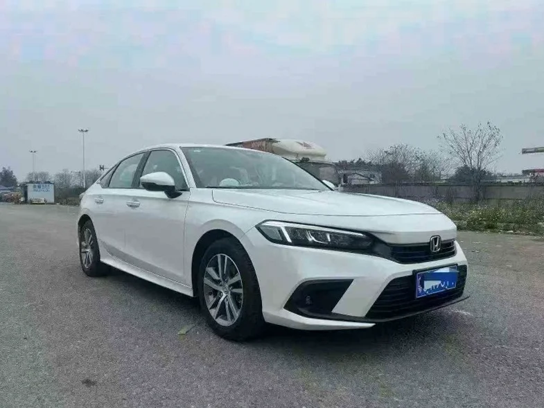 本田思域 正面外观二