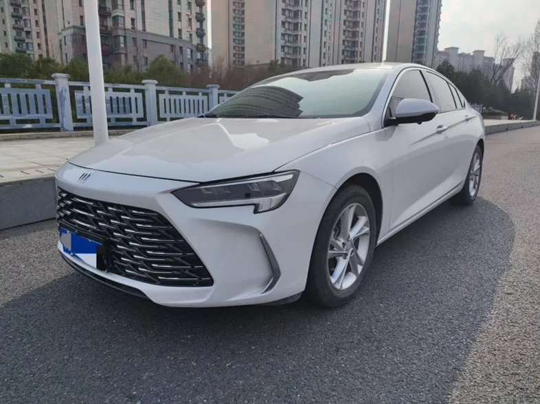 别克君威 正面外观三