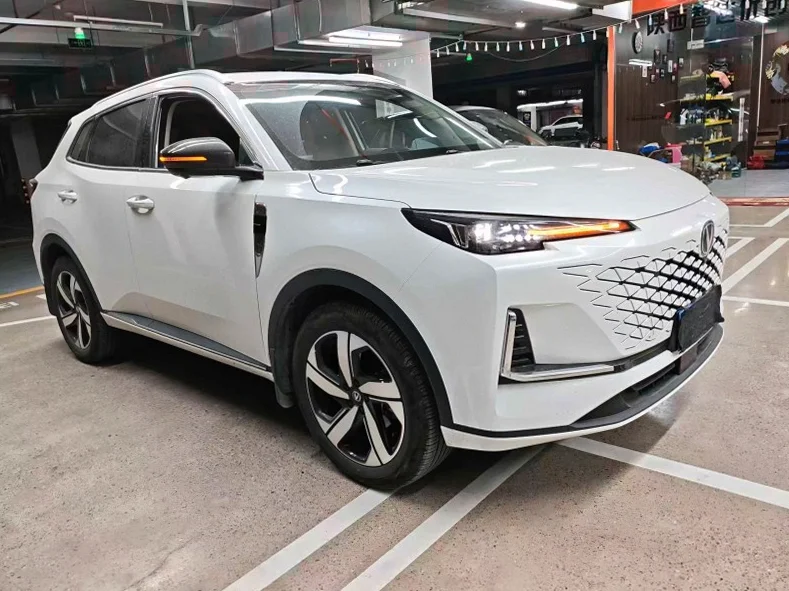 长安汽车CS55 正面外观三