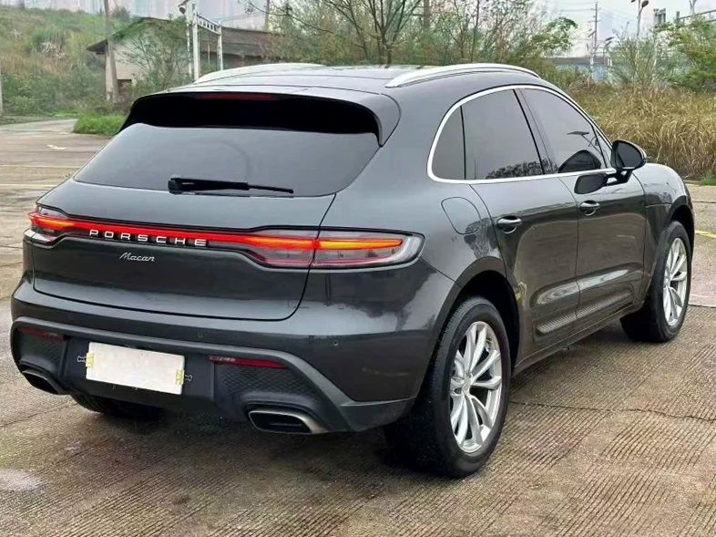 保时捷Macan 内饰后排