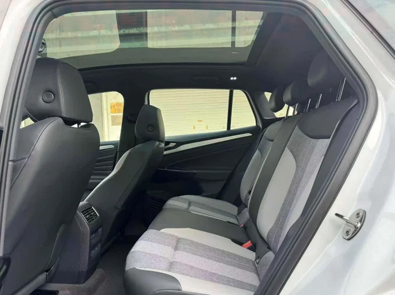 大众ID 后面外观二