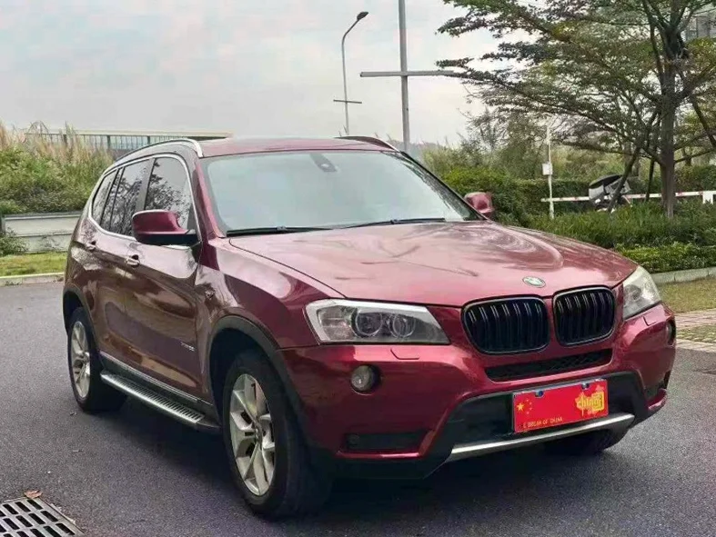 宝马X3 正面外观三