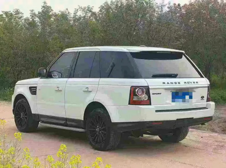路虎揽胜运动 后面外观一