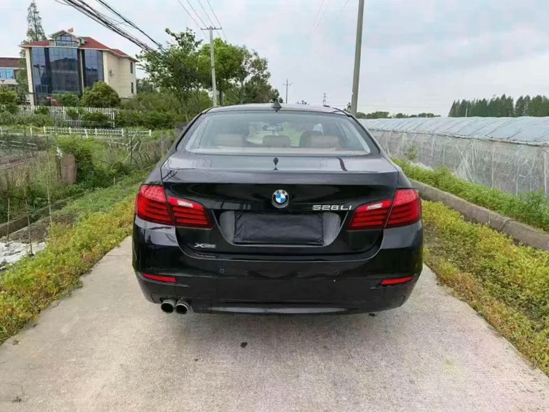 宝马5系 内饰后排