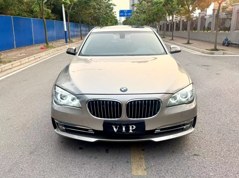 14年宝马730Li臻享型