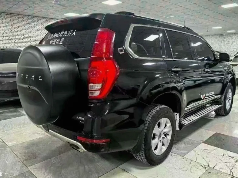 哈弗H9 内饰前排