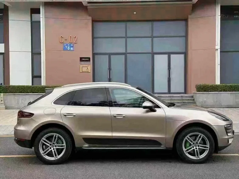 保时捷Macan 内饰前排