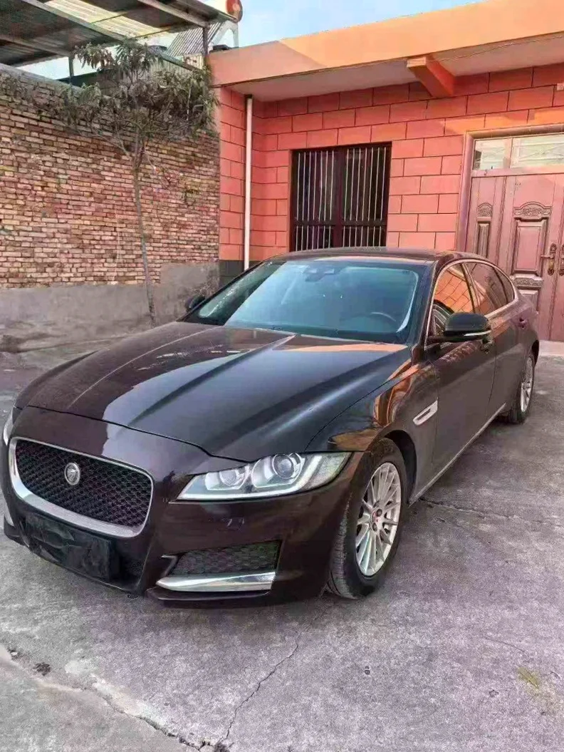 捷豹XFL 正面外观二