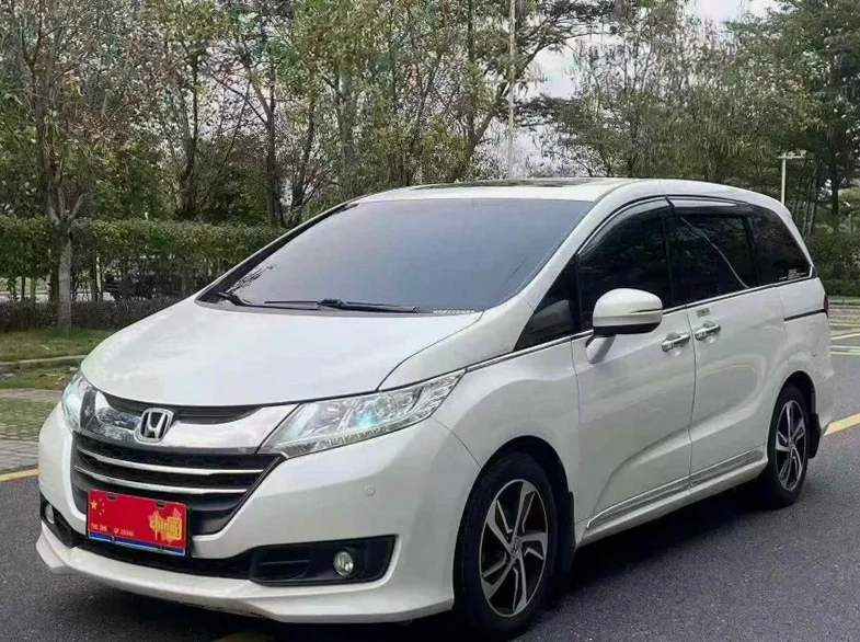 本田奥德赛 正面外观二
