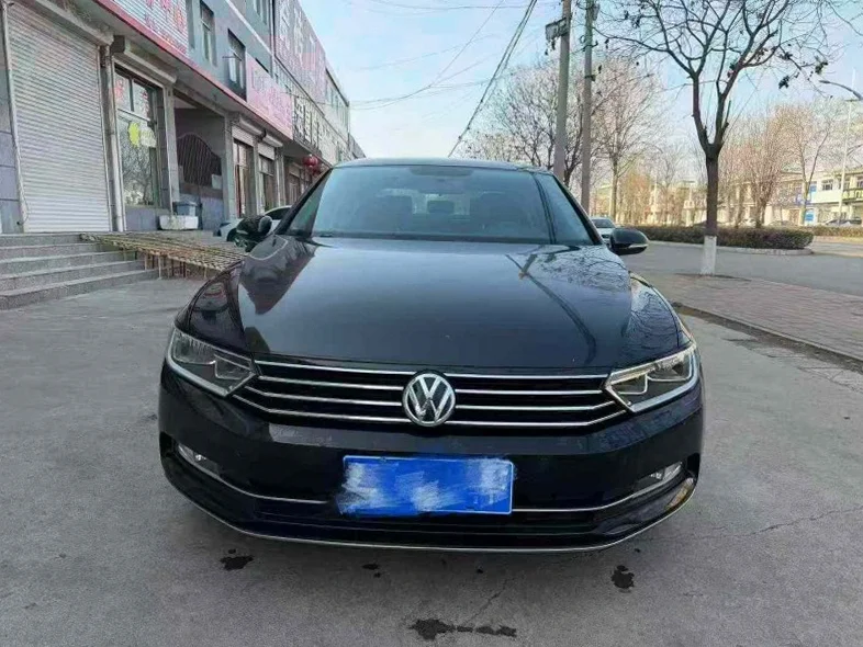 17年大众迈腾1.8T330