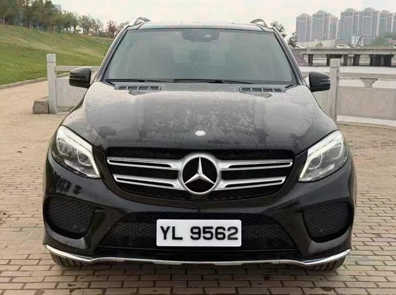 17年奔驰GLE320 3.0T自动顶配