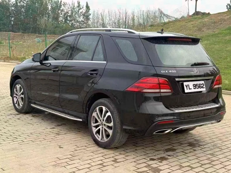 奔驰GLE 内饰前排