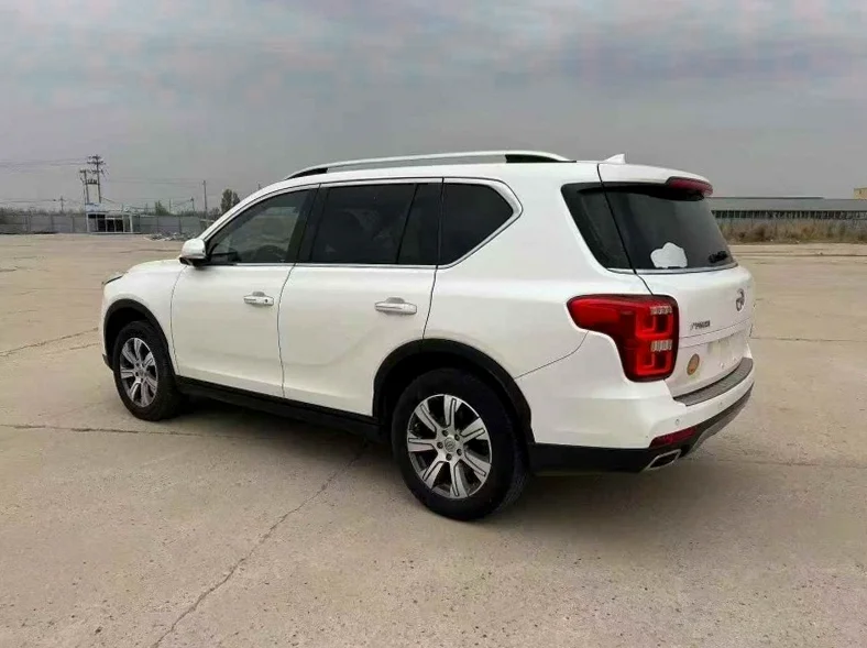 传祺GS7 内饰前排