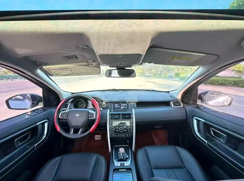 路虎发现神行 后面外观三