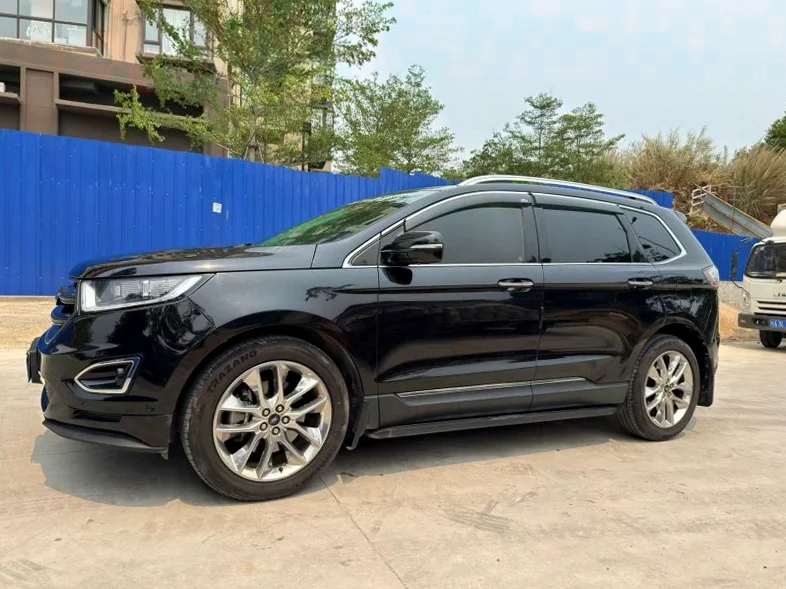 福特锐界 正面外观三