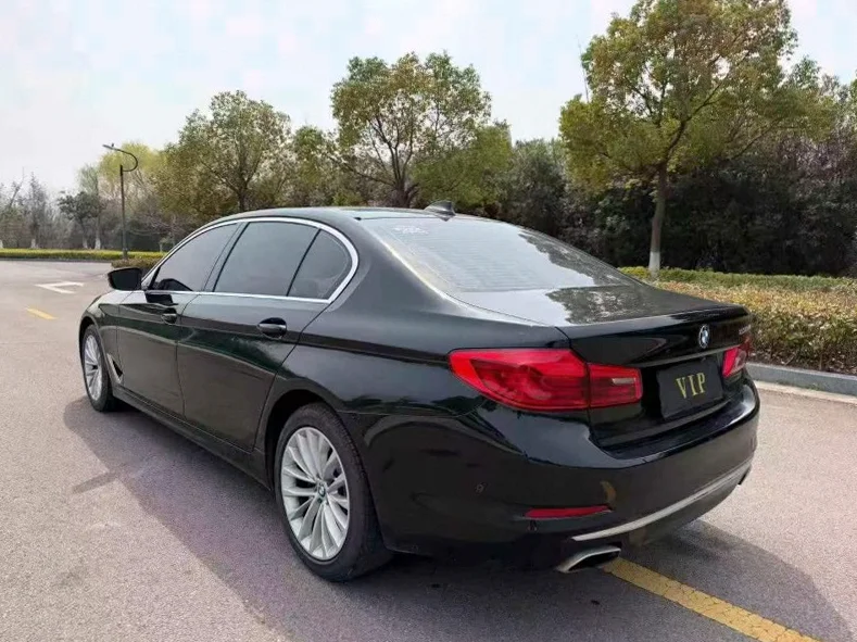 宝马5系 驾驶室