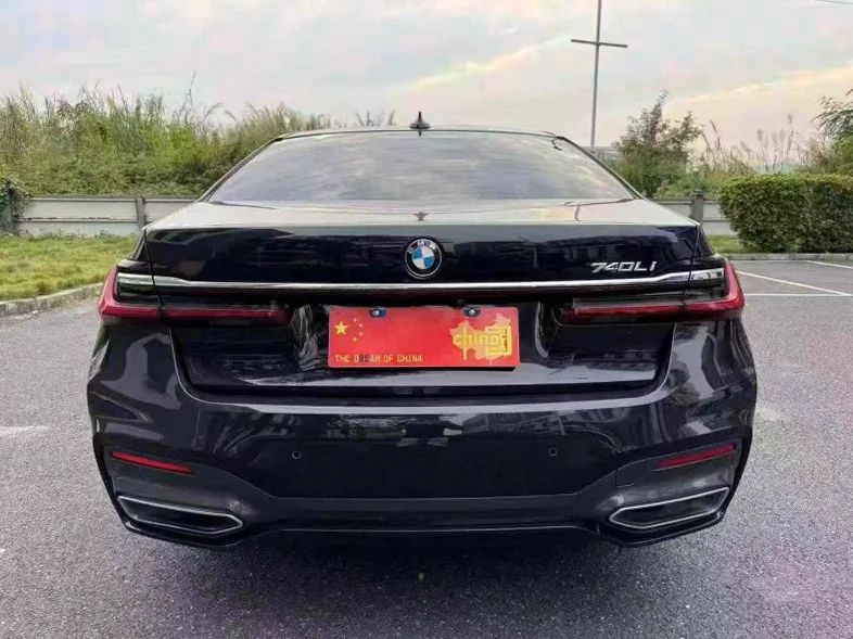 宝马7系 内饰后排