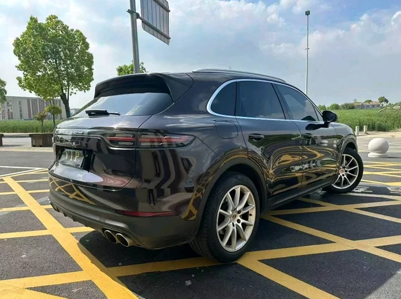 保时捷卡宴 后面外观三