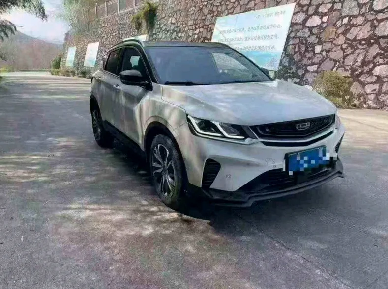 吉利缤越 正面外观三