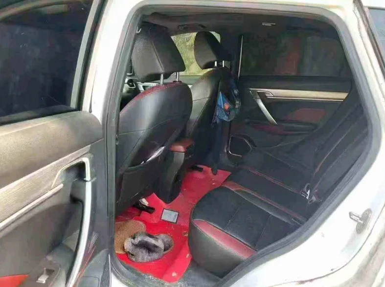 吉利缤越 后面外观三